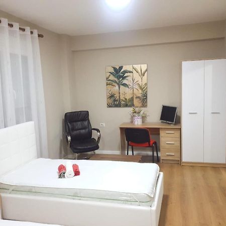 Lovely Apartment On Tirana City Center Tiranë Ngoại thất bức ảnh
